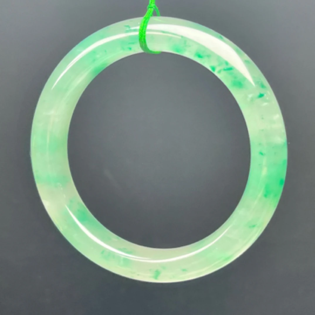 非洲翠毕业级别精品美镯60飘绿灵动冰透胶质干强细腻