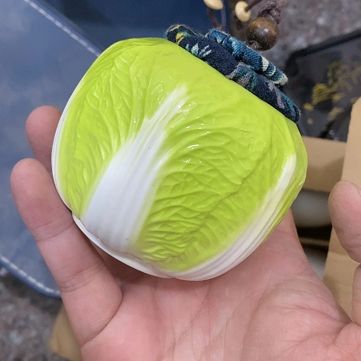 陶瓷艺术品及陶瓷壶壶