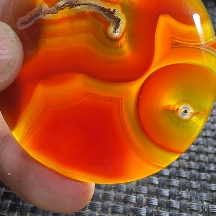 和***乐玛瑙/玉髓未镶嵌颈饰