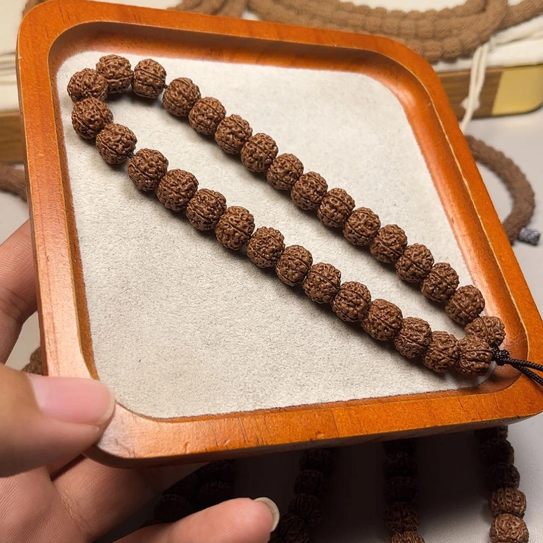 金刚菩提吊坠天价蜂窝