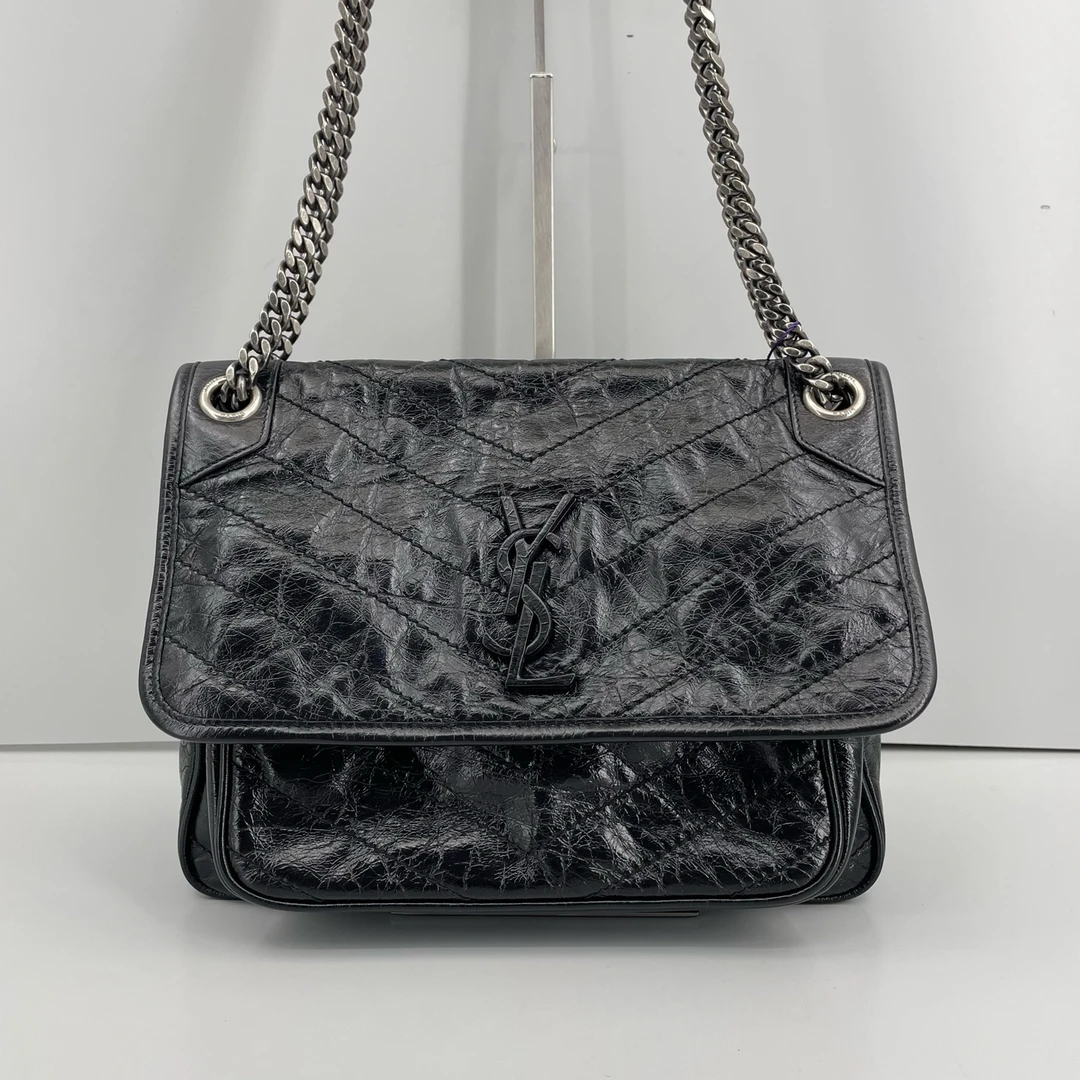 95新 YSL/圣罗兰 优选/新款D扣Niki中号黑色油蜡皮链条包/27×24×9