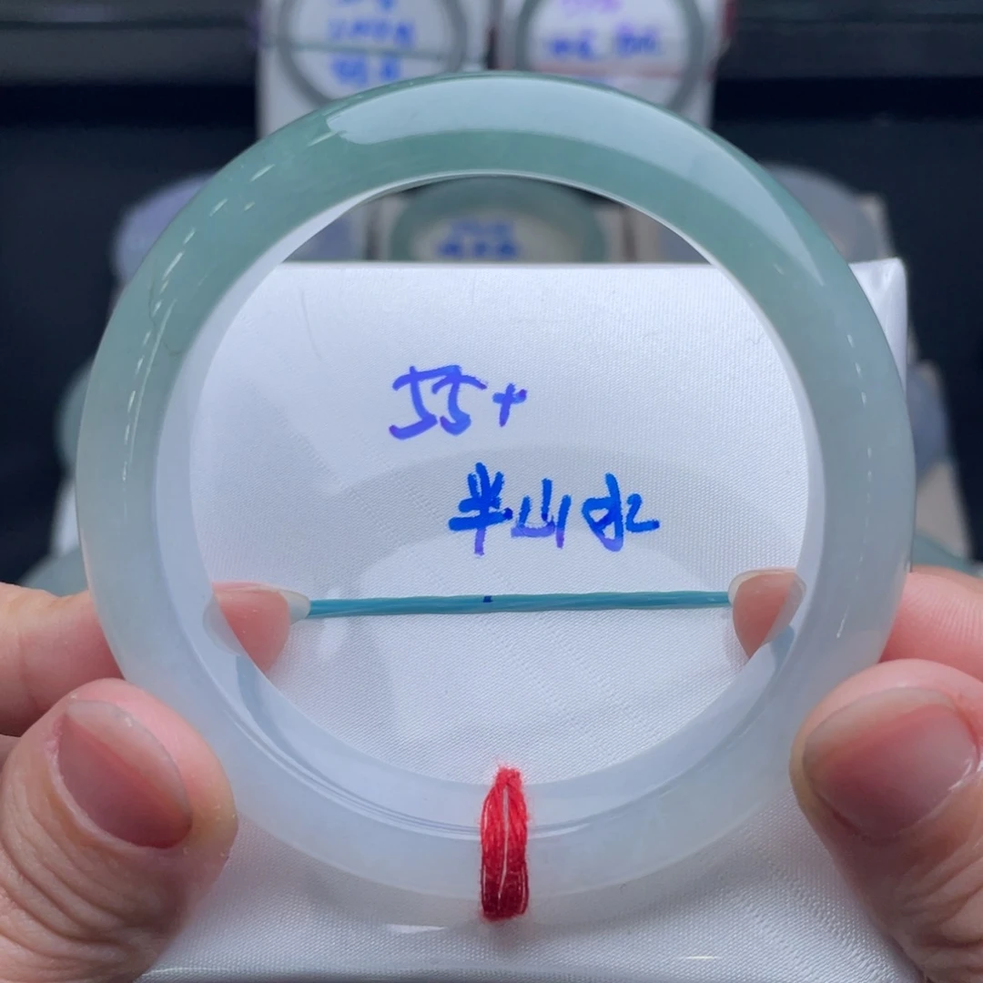 翡翠未镶嵌手镯翡翠手镯48