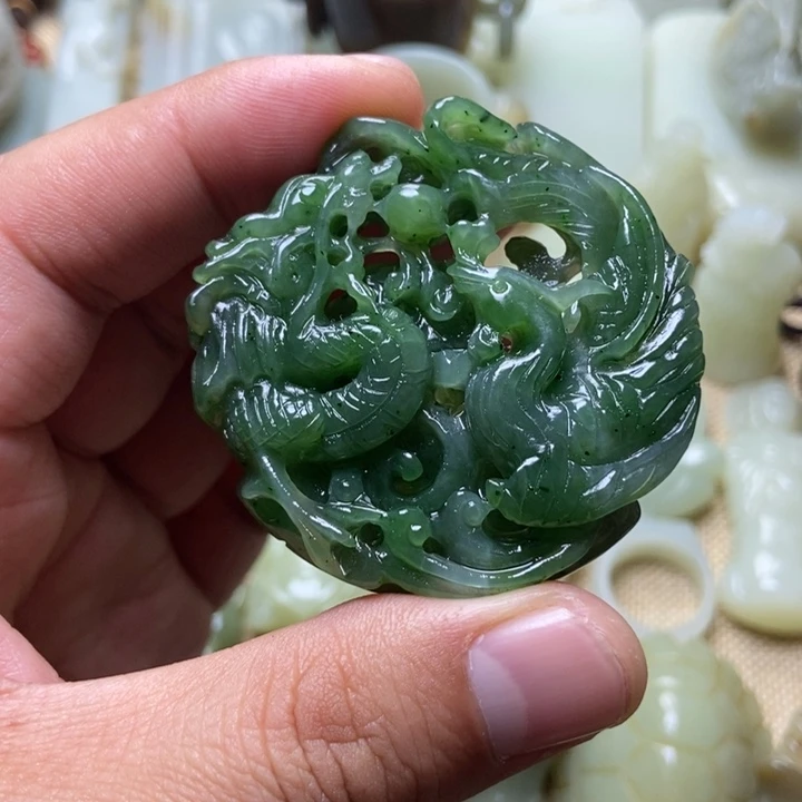 和田玉未镶嵌挂件