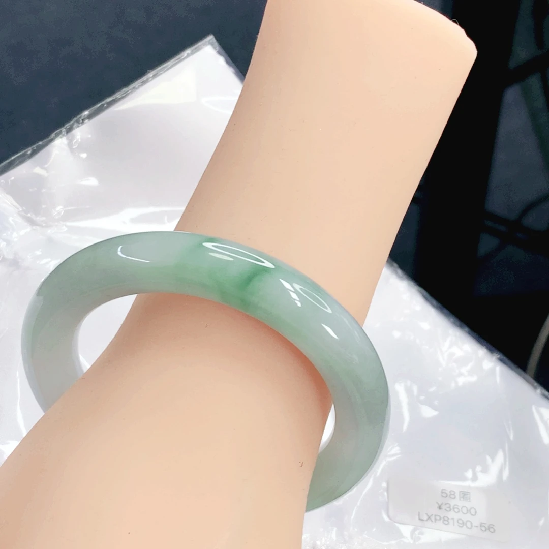 翡翠未镶嵌手镯58