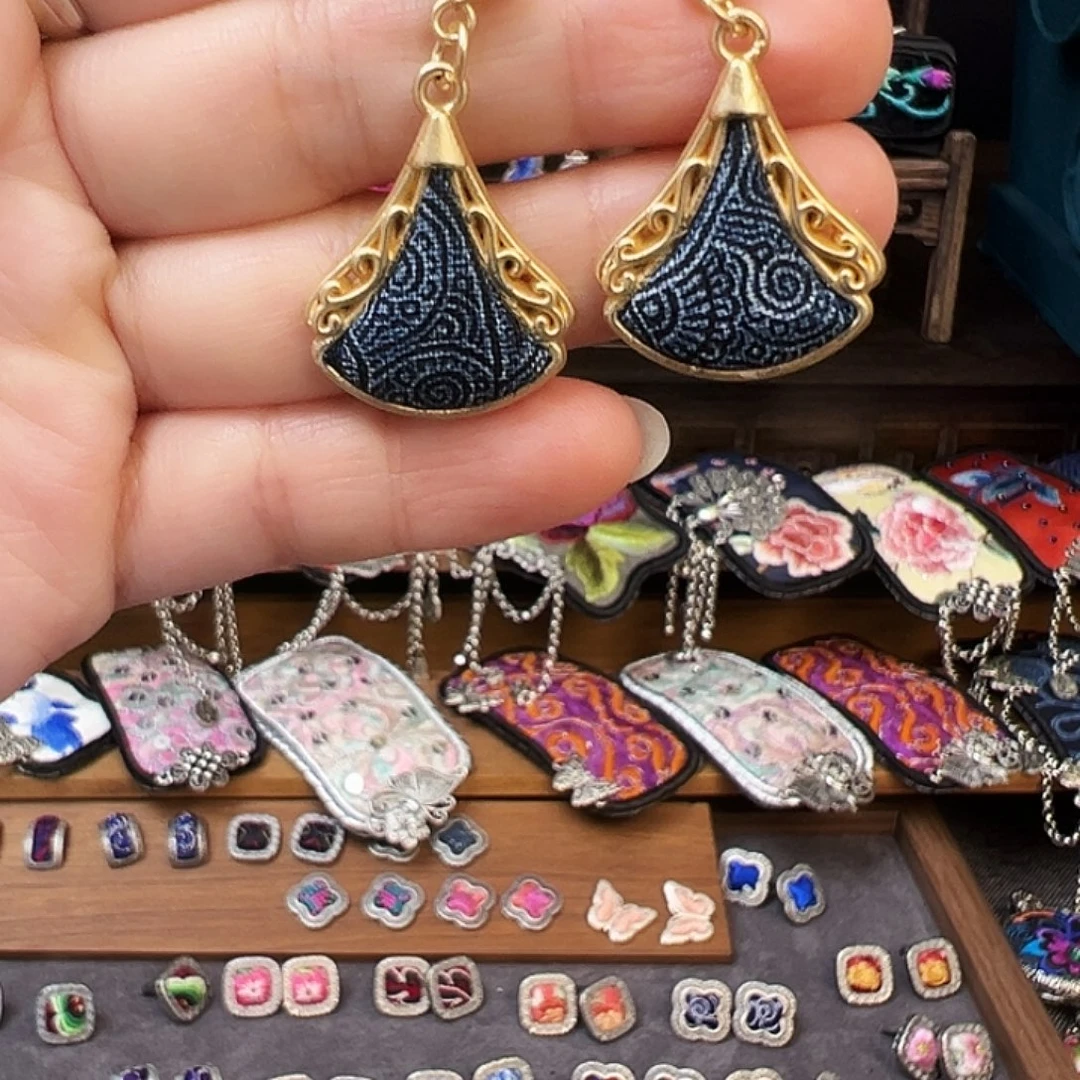 织绣手工刺绣工艺品