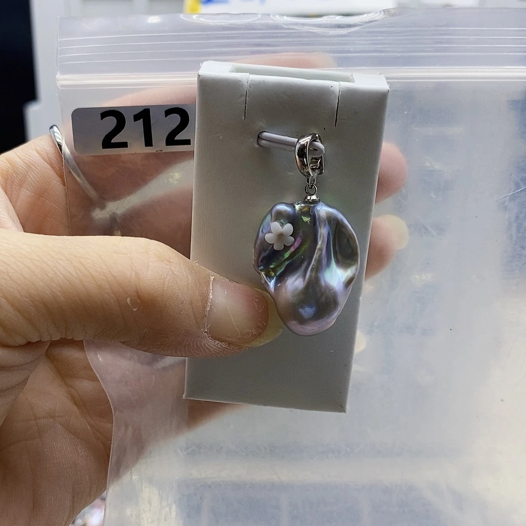颈饰合金淡水珍珠