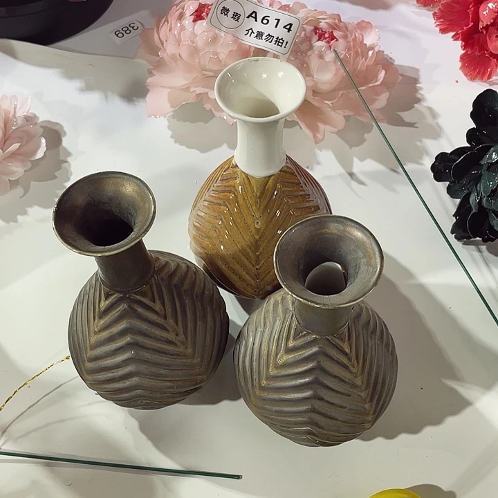 瓷片德化工厂陶瓷手工捏花