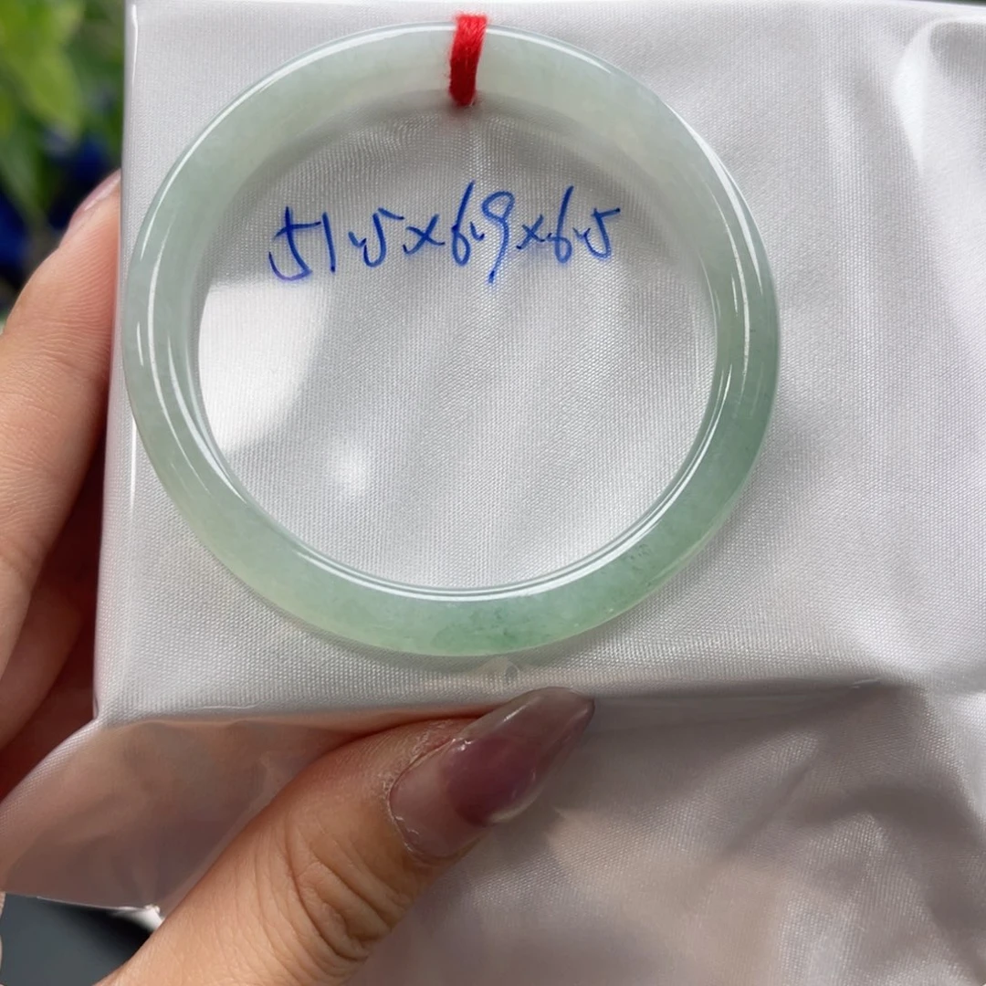 未镶嵌手镯翡翠翡翠