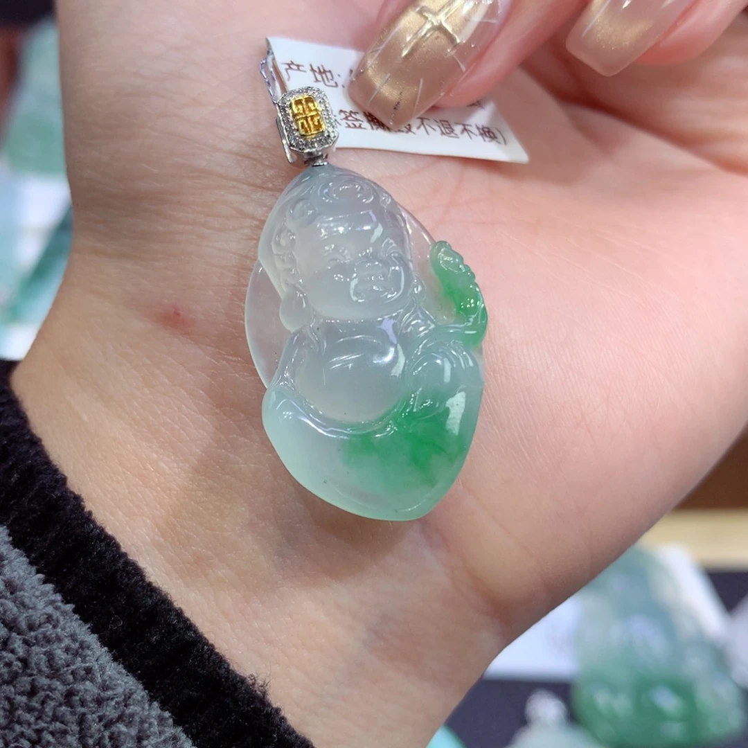 吊坠(不含链)18K金镶嵌翡翠
