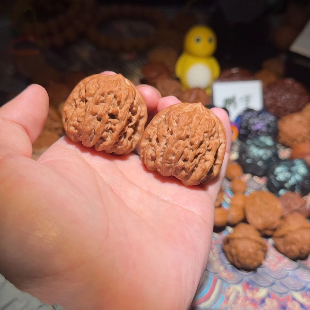 文玩核桃把件41平谷凹底文玩核桃