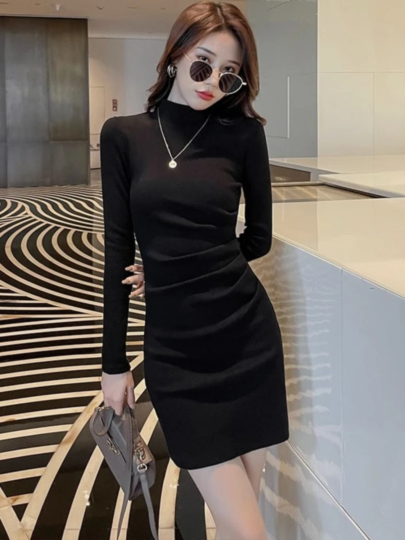 黑色褶皱遮肚子打底连衣裙女秋冬半高领磨毛修身显瘦包臀短裙