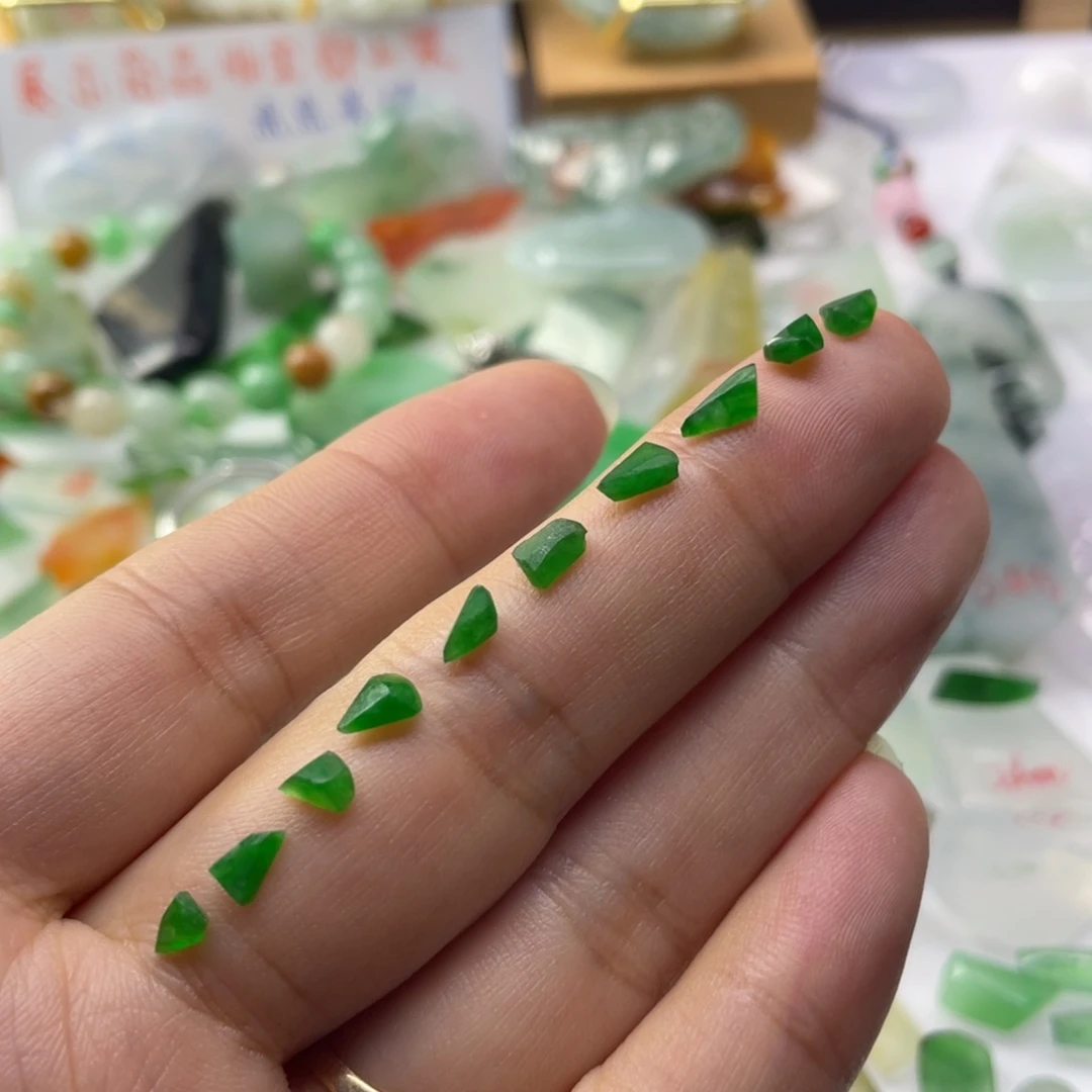 定制翡翠未镶嵌天然缅甸翡翠