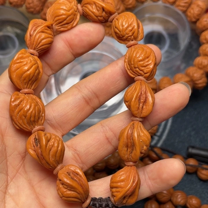 桃核手串龙纹桃核49