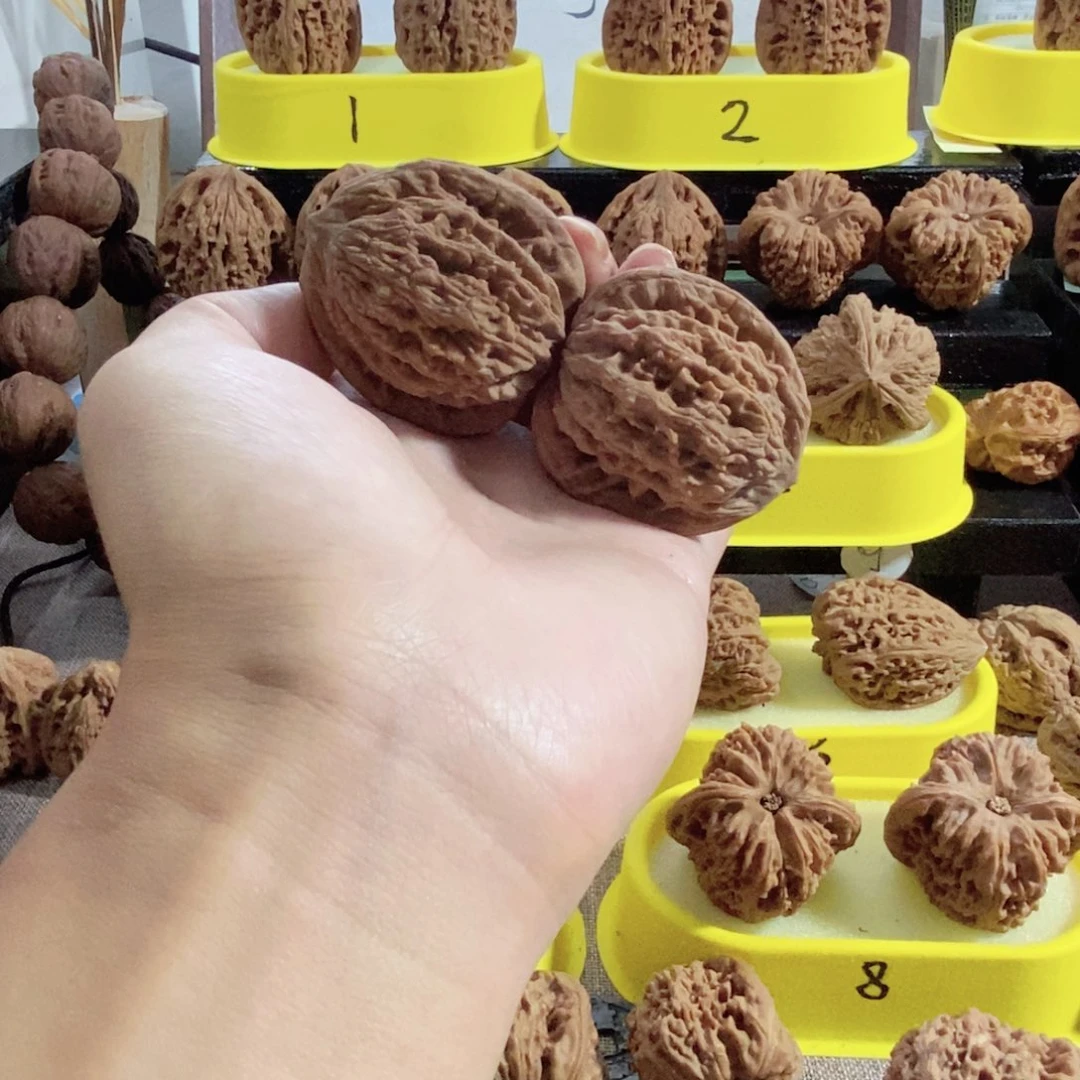 木质类虎头42尺53克