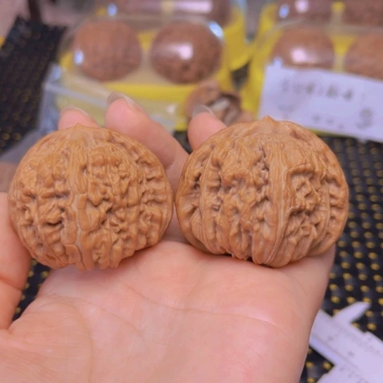 文玩核桃吊坠四座楼