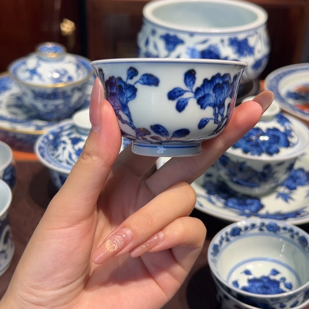 青花雯华堂手绘杯杯