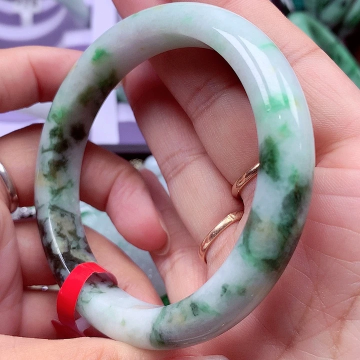 未镶嵌手镯翡翠翡翠