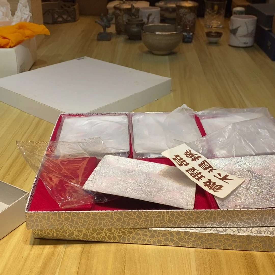 ?***?易雅集工艺品有限公司