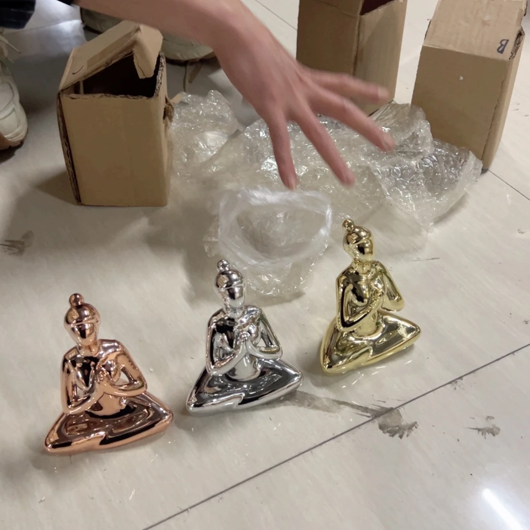 红陶红陶红陶红陶瑜伽三个