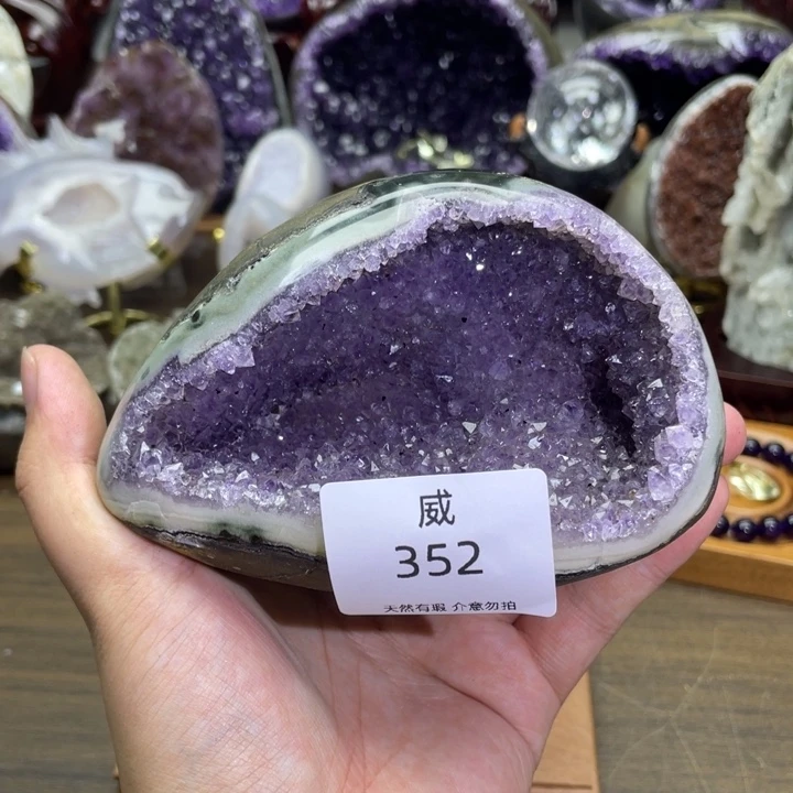 未镶嵌珠宝半成品水晶