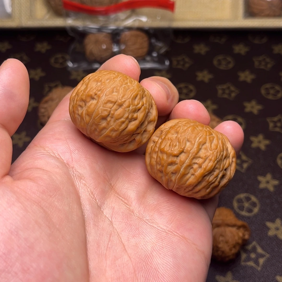 Y****把件文玩核桃00000