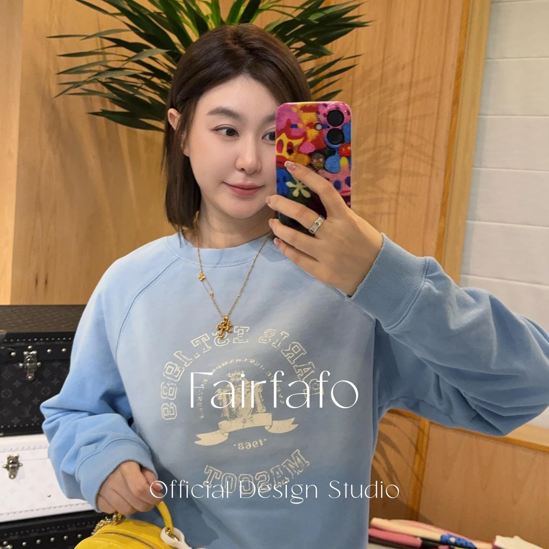 林肉肉【圆领渐变长袖】WYDL52113显白设计感渐变时尚长袖宽松T恤