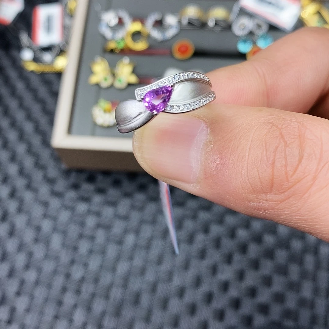 蓝宝石银S925镶嵌戒指