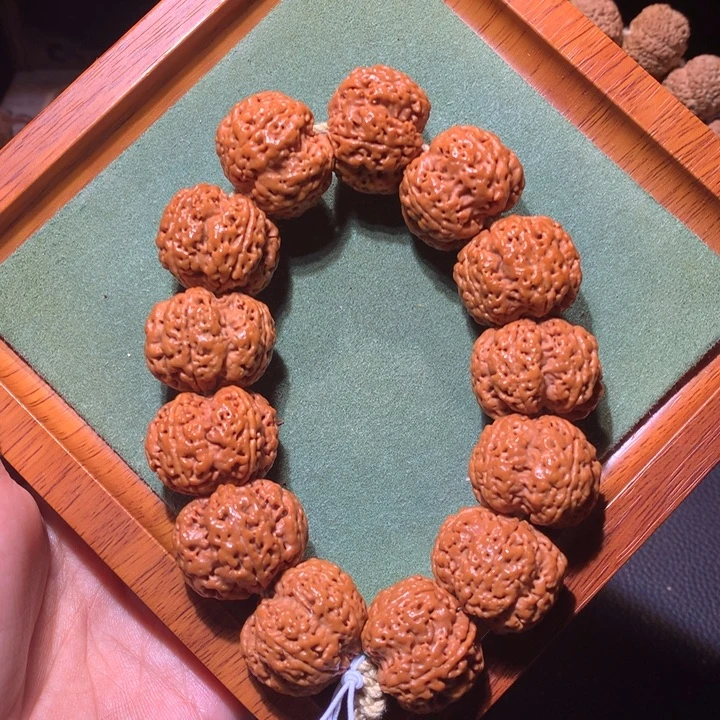 金刚菩提手串24+麒麟梅花