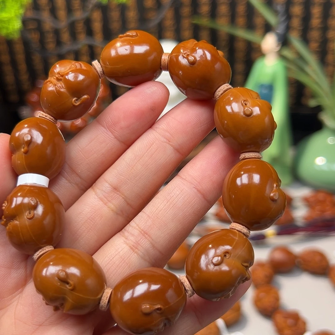 爱***菜手串/手链橄榄核人生百态