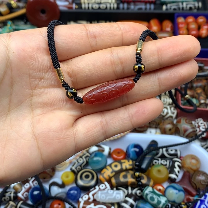 玛瑙/玉髓未镶嵌吊坠(赠链)