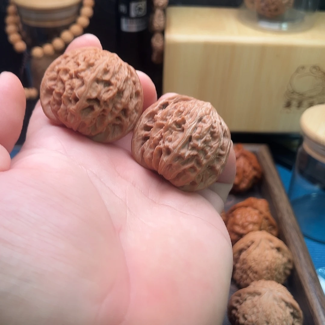 一***韦把件桃核精品么盘喜欢的来