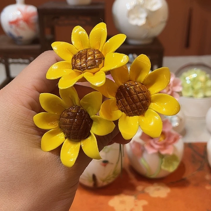 其他手工陶瓷精致摆件