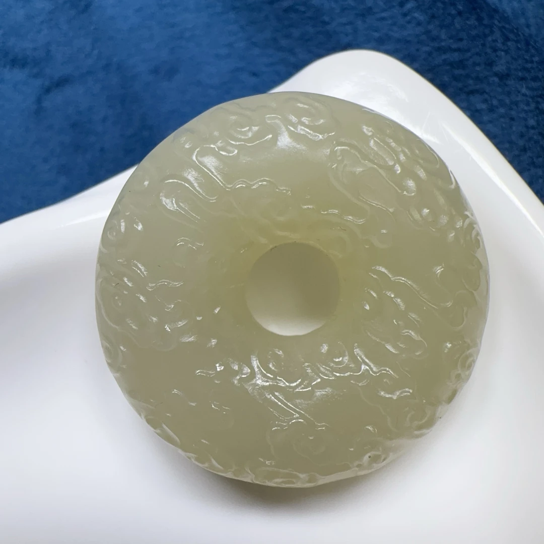 【伟伟鉴定】和田玉  雕刻 平安扣 吊坠28/8仿古时尚精美百搭