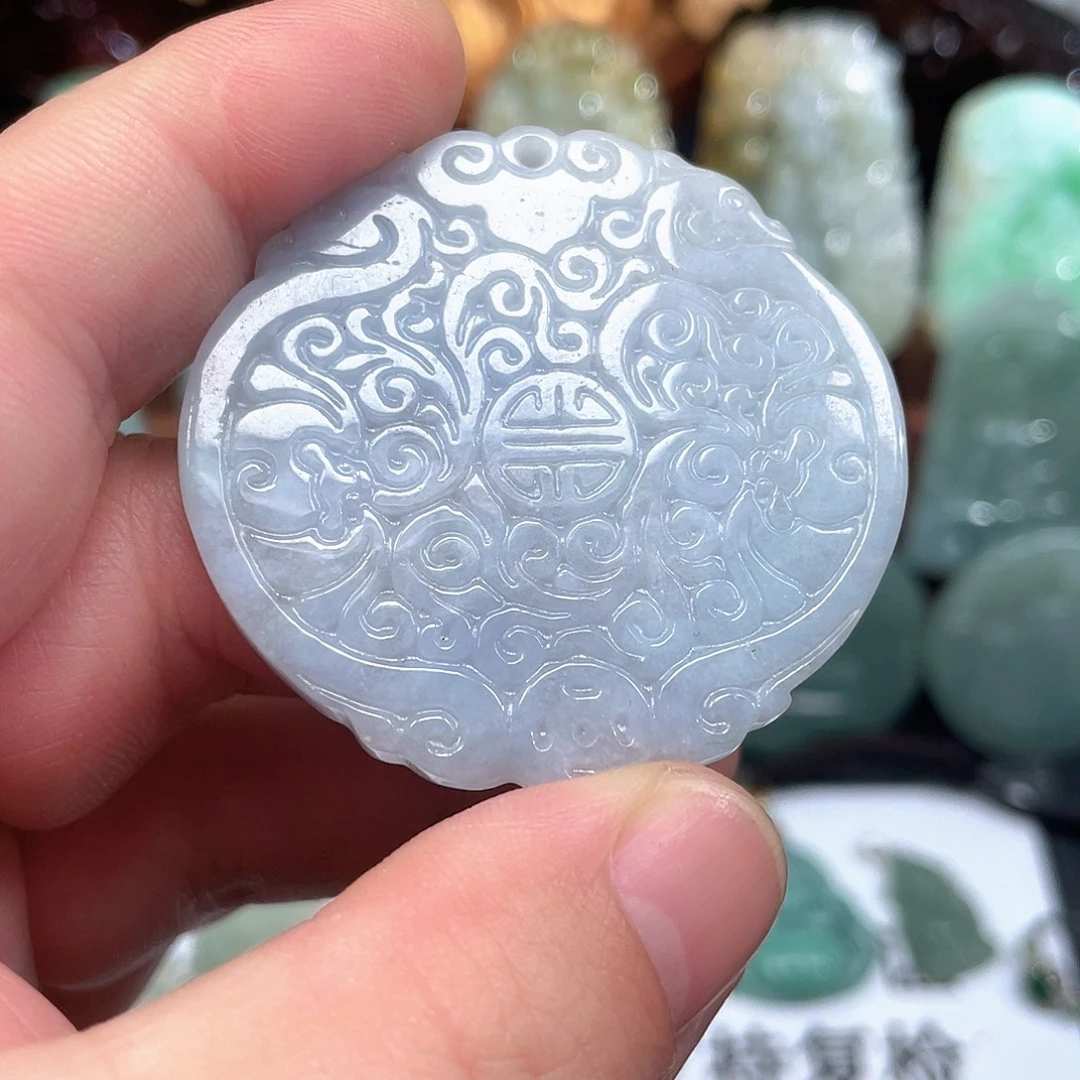 翡翠未镶嵌颈饰仿古牌