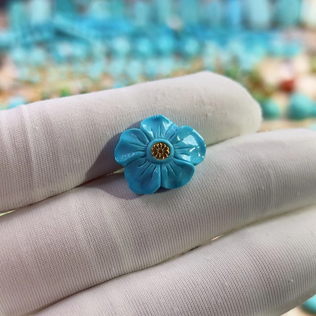 未镶嵌绿松石珠宝奇石