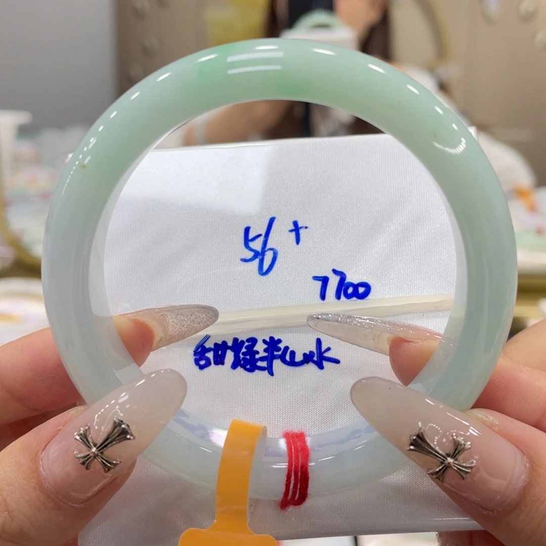 未镶嵌手镯翡翠翡翠