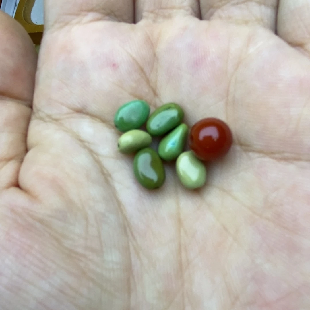 掐***算未镶嵌配饰南红玛瑙