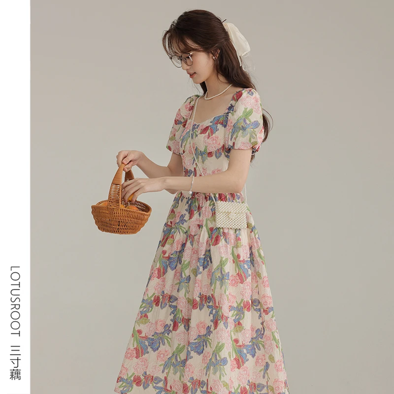 【三寸藕】夏季新款雪纺泡泡袖碎花连衣裙高端方领海边度假裙子481