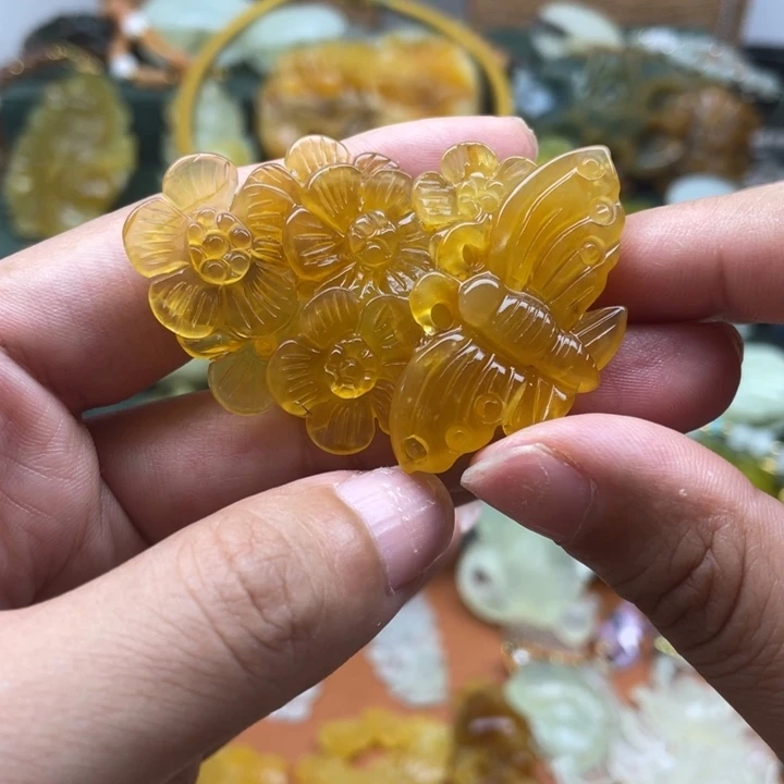 蛇纹石玉未镶嵌项链