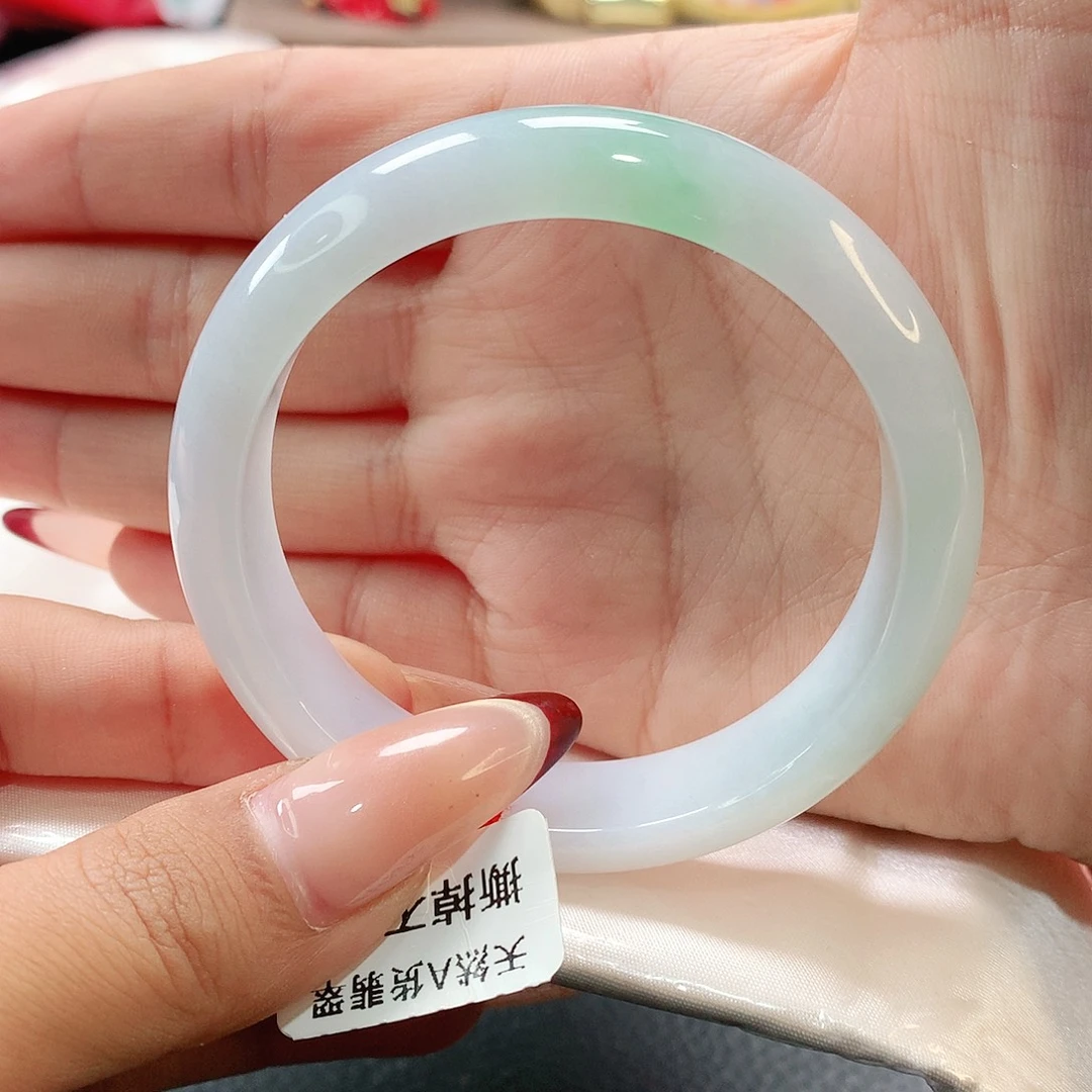 翡翠未镶嵌手镯缅甸天然翡翠