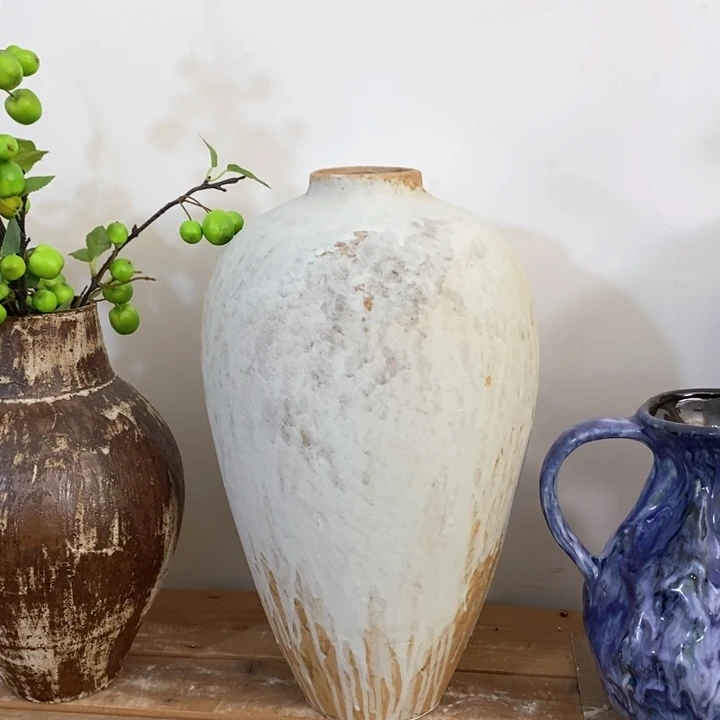 瓶高42。 7。景德镇陶瓷