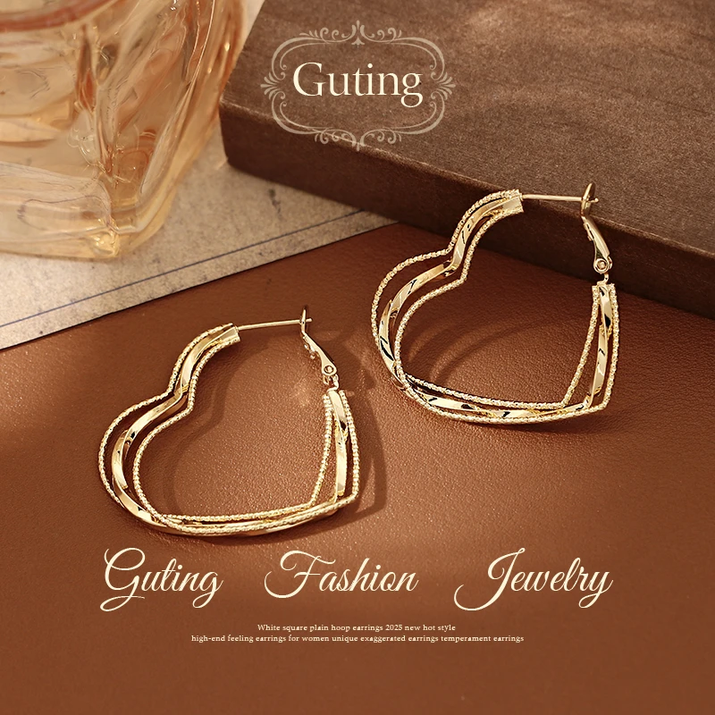 铜合金耳饰 22616金属爱心多层扭纹大圈耳环女秋冬耳饰轻奢耳钉