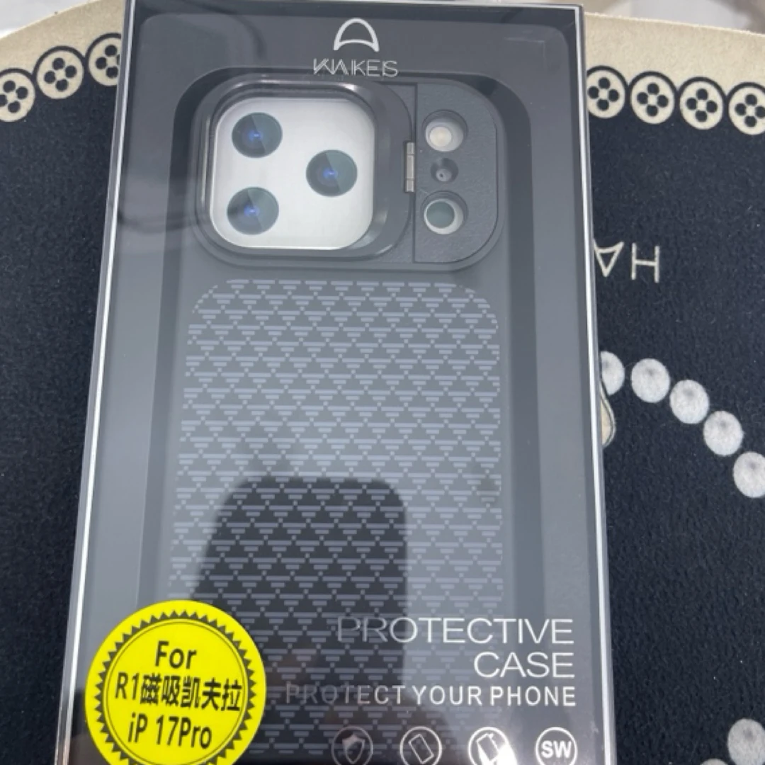 适用17pro手机壳带拍照按键新款肤感碳纤维纹保护套轻薄IMD磁吸蜂窝透气散热