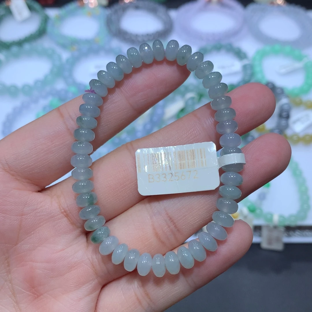 未镶嵌手串翡翠天然