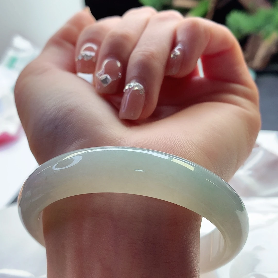 翡翠手镯未镶嵌天然翡翠58-59香槟底