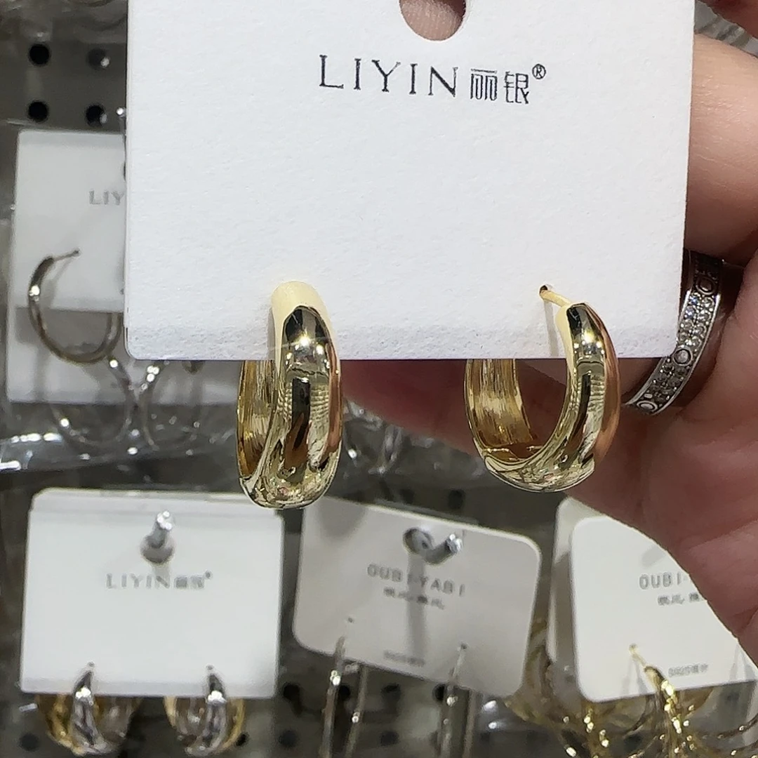 合成碳硅石纯铜金色耳扣