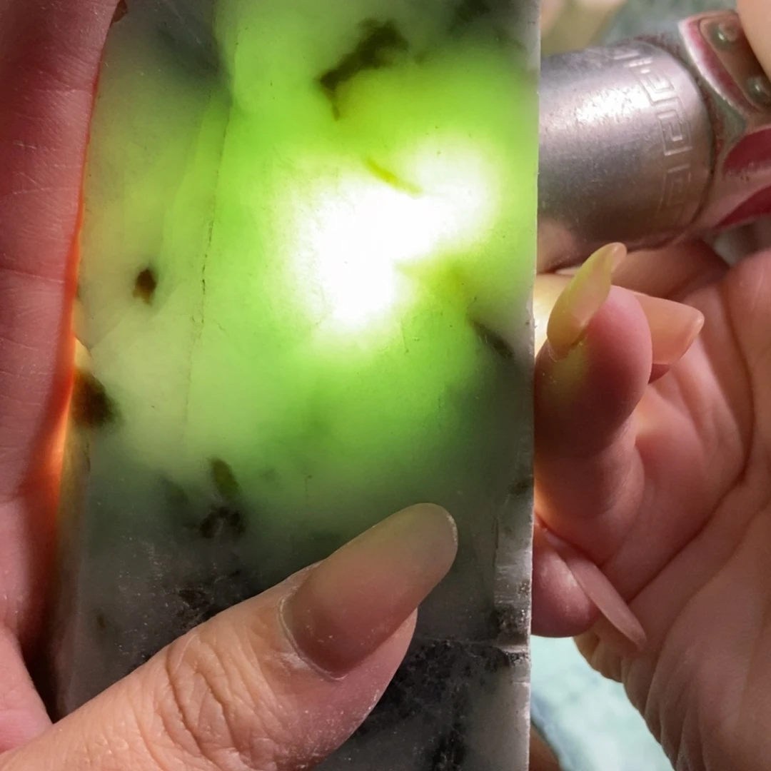 翡翠未镶嵌挂件天然翡翠