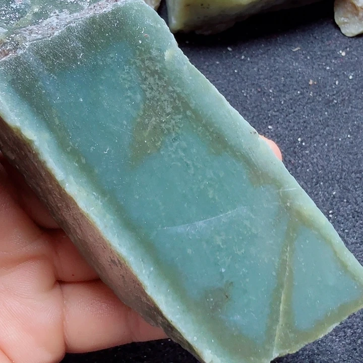 和田玉（糖玉）未镶嵌珠宝半成品