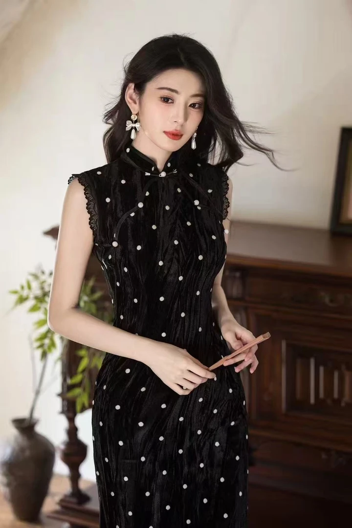 风华《波斯星夜》波点丝绒蕾丝袖口网红爆款简约时尚百搭修身旗袍