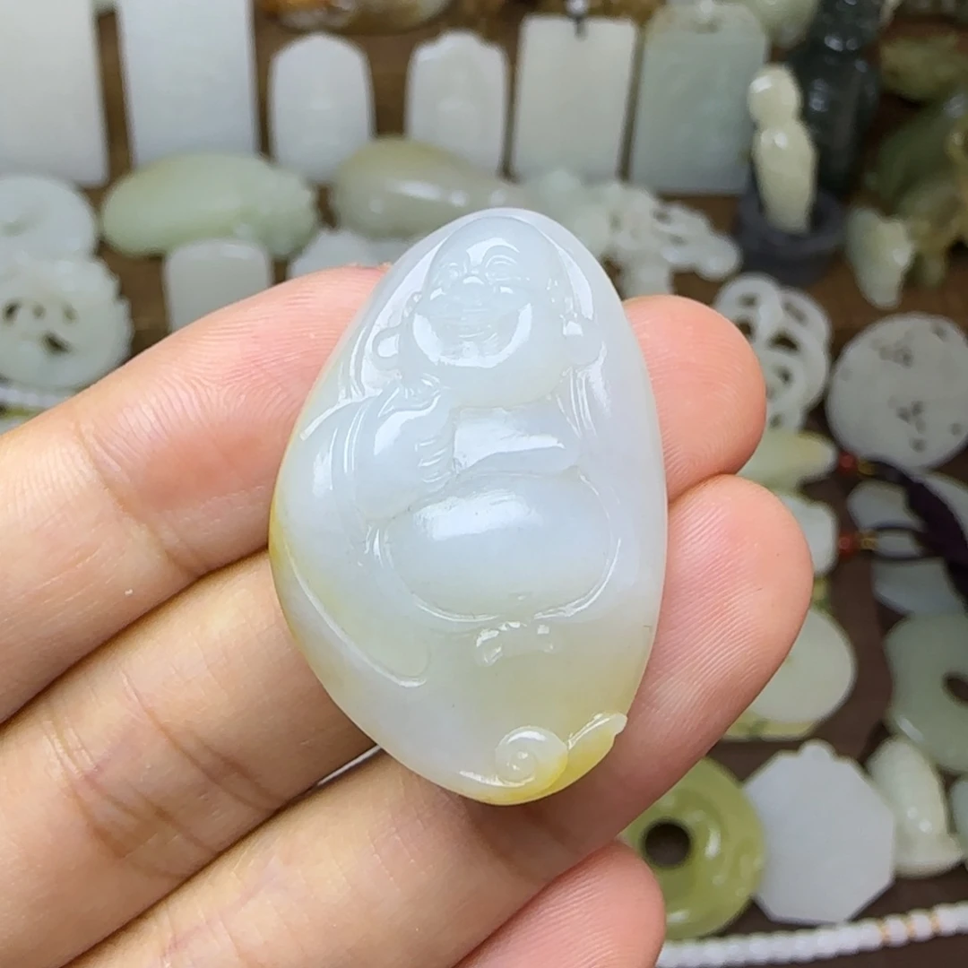 和田玉未镶嵌挂件